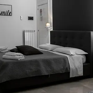 Couette-café Aurora Luxury, Naples